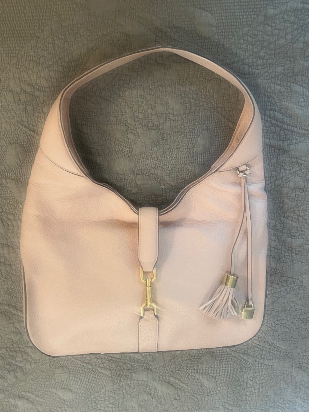 NWOT G.I.L.I. Pink Leather Bag Goldtone Trim Tassel and Lock Embellishment